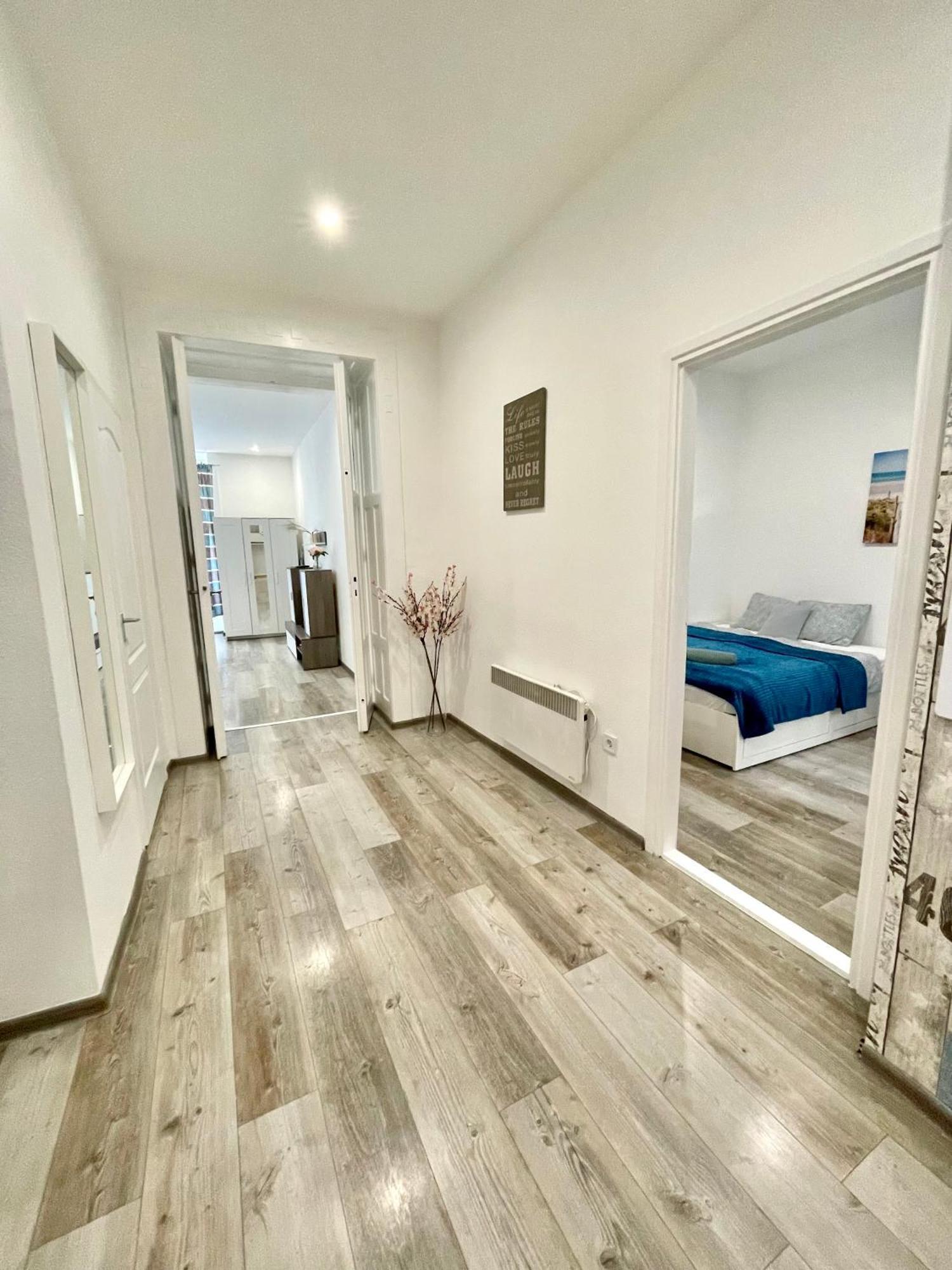 Relax Home With 2 Bedroom, 2 Bathroom For 6 People In The City Centre Free Coffee Budapest Esterno foto
