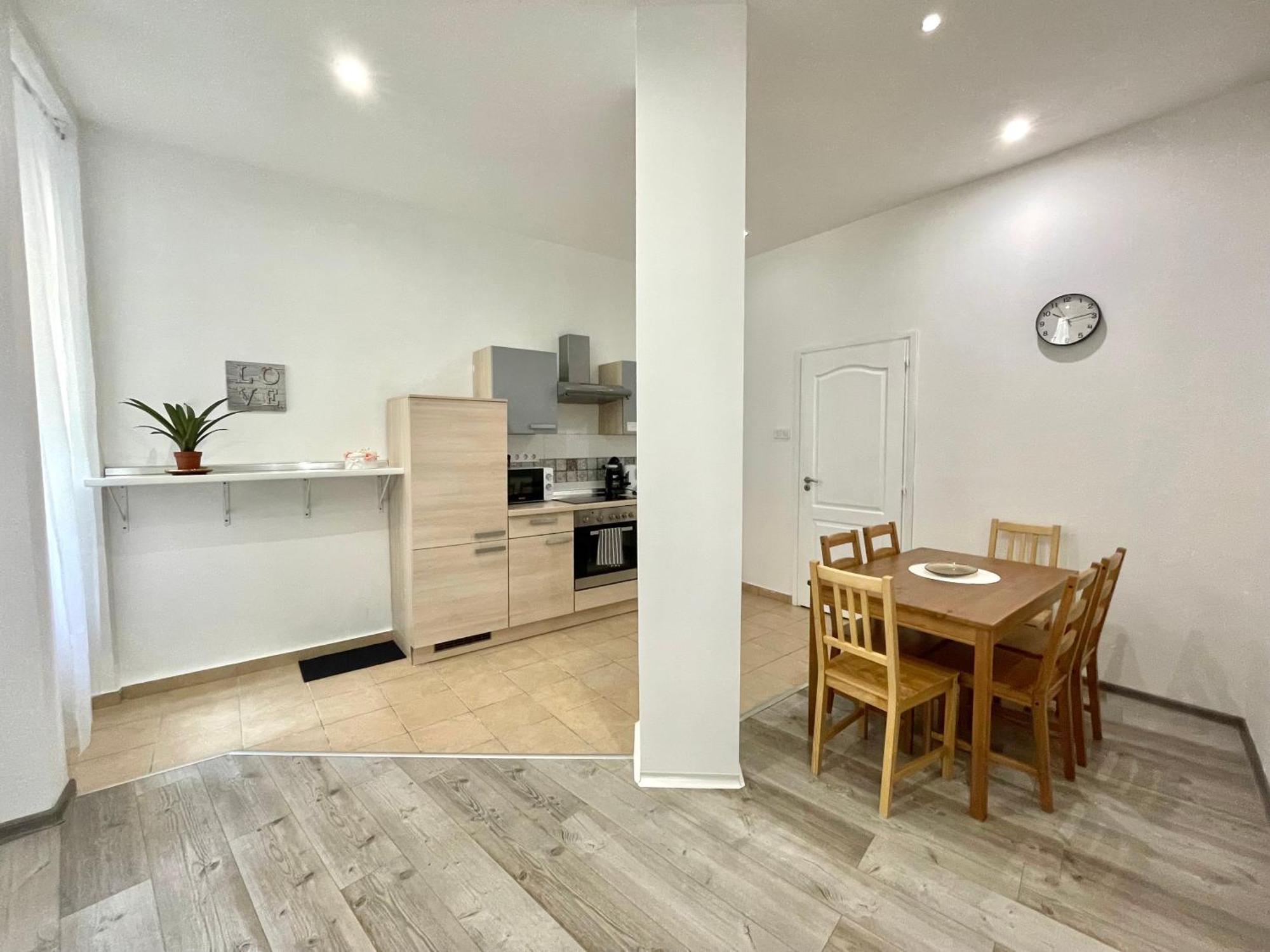 Relax Home With 2 Bedroom, 2 Bathroom For 6 People In The City Centre Free Coffee Budapest Esterno foto